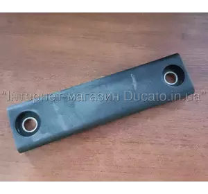 Упор задніх дверей верхній (пластик) на кузові Fiat Ducato (2014-.....) 1346546080,7235C4