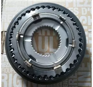 Муфта синхронизатора 3-4 передача (в зборе) Nissan Primastar (2000-2011) 2.0/2.5DCi 326104966R,8200337854,0568004100,0568014400 Муфта синхронизатора 3-4 передача (в зборе) Nissan Primastar (2000-2011) 2.0/2.5DCi 326104966R,8200337854,0568004100,0568014400