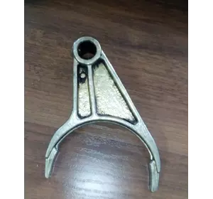 Б/У Вилка включения 5 передачи КПП Fiat Scudo (1995-2004) 1.9TD, 255814, 9612461787 Б/У Вилка включения 5 передачи КПП Fiat Scudo (1995-2004) 1.9TD, 255814, 9612461787