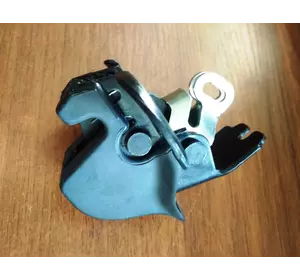 Замок двери задней нижний (защелка) Renault Kangoo (1997-2007) 8200031626,7700307519,LCC 3042, FT95432 Замок двери задней нижний (защелка) Renault Kangoo (1997-2007) 8200031626,7700307519,LCC 3042, FT95432