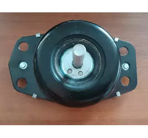 Подушка двигуна права Renault Master II (1998-2003) 2.5/2.8D/TD 8200022595,7700315382,770030875,7700308750 Подушка двигуна права Renault Master II (1998-2003) 2.5/2.8D/TD 8200022595,7700315382,770030875,7700308750