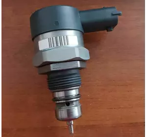 Клапан регулювання тиску палива в рампі (редукційний клапан Common Rail) Fiat Ducato (2014-.....) 3.0JTD 504384251,0281006032