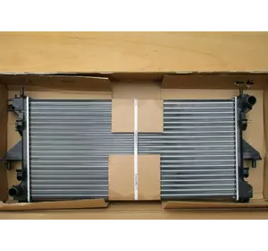 Радиатор Peugeot Boxer III (2006-2014), 1333C6, 1333C7, D7P062TT Радиатор Peugeot Boxer III (2006-2014), 1333C6, 1333C7, D7P062TT