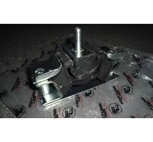 Подушка двигателя Peugeot Boxer (1994-2002) левая, 182717, 182718, FZ90021 Подушка двигателя Peugeot Boxer (1994-2002) левая, 182717, 182718, FZ90021