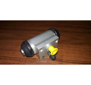 Задний тормозной цилиндр Peugeot Expert III (2007-.....) рабочий, 4402F2, BWH408 Задний тормозной цилиндр Peugeot Expert III (2007-.....) рабочий, 4402F2, BWH408