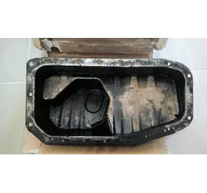Б/У Масляный поддон Renault Master II (1998-2003) 2.5D, 2.8DTi, 7701045383, 500323326 Б/У Масляный поддон Renault Master II (1998-2003) 2.5D, 2.8DTi, 7701045383, 500323326