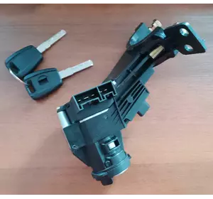 Замок запалювання (5 контактів) Fiat Doblo (2009-……) 51928526,51865543,51929108,51813197,51799409,FT82349 Замок запалювання (5 контактів) Fiat Doblo (2009-……) 51928526,51865543,51929108,51813197,51799409,FT82349