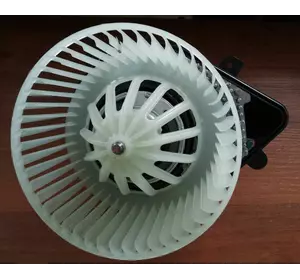 Моторчик пічки з реостатом 3 контакти Fiat Scudo 220 (1995-2004) 9566944180,9179451137, 9179350137,9566944280,5786NU1 Моторчик пічки з реостатом 3 контакти Fiat Scudo 220 (1995-2004) 9566944180,9179451137, 9179350137,9566944280,5786NU1