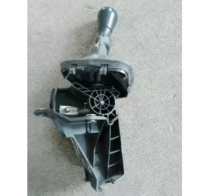 Б/У Куліса перемикання передач КПП 5-ступка Fiat Scudo 270 (2007-.....) 1.6jtd 1401174880,1400365180,3011748C Б/У Куліса перемикання передач КПП 5-ступка Fiat Scudo 270 (2007-.....) 1.6jtd 1401174880,1400365180,3011748C