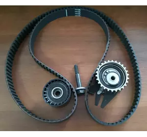 Комплект для заміни ГРМ 190 зуба Fiat Doblo (2000-2005) 1.9jtd 71736726,71771498,71747799,5636475,46352133,CT968K2 Комплект для заміни ГРМ 190 зуба Fiat Doblo (2000-2005) 1.9jtd 71736726,71771498,71747799,5636475,46352133,CT968K2