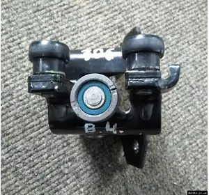 Б/У Ролик боковой правой сдвижной двери средний Peugeot Partner  B9  (2008-……) 9680486480,9033 Z1,TR1255P,ATT505 0129 Б/У Ролик боковой правой сдвижной двери средний Peugeot Partner  B9  (2008-……) 9680486480,9033 Z1,TR1255P,ATT505 0129
