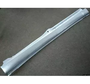 Порог левой (фальш-борт) Citroen Jumpy II (2004-2006) 7009 94,6505-06-5575011P,239541,6239000201 Порог левой (фальш-борт) Citroen Jumpy II (2004-2006) 7009 94,6505-06-5575011P,239541,6239000201