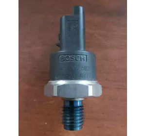 Датчик тиску палива в рейці Common Rail Fiat Scudo 220 (1995-2004) 2.0jtd 0281002592,9633310080,19207R Датчик тиску палива в рейці Common Rail Fiat Scudo 220 (1995-2004) 2.0jtd 0281002592,9633310080,19207R