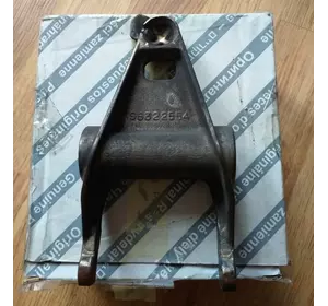 Б/У Вилка сцепления Fiat Scudo 220 (1995-2004) 2.0JTD, (обратный выжим), 9632255480, 96322554 Б/У Вилка сцепления Fiat Scudo 220 (1995-2004) 2.0JTD, (обратный выжим), 9632255480, 96322554