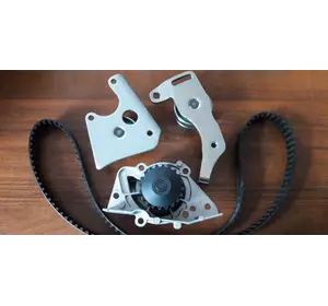 Комплект ГРМ + водяная помпа Fiat Scudo 220 (1995-2004) 1.9D/TD (1905), 9467266080, 71773297, KP25049XS Комплект ГРМ + водяная помпа Fiat Scudo 220 (1995-2004) 1.9D/TD (1905), 9467266080, 71773297, KP25049XS