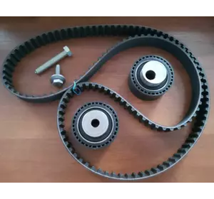 Комплект ГРМ ( ремінь і два ролики) Peugeot Boxer II (2002-2006 2.2HDI 0831K8,0831K9,0831T8,0816G1,530044710 Комплект ГРМ ( ремінь і два ролики) Peugeot Boxer II (2002-2006 2.2HDI 0831K8,0831K9,0831T8,0816G1,530044710