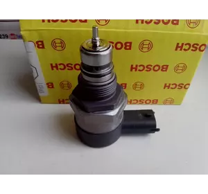 Регулятор давления топлива топливной рейки Renault Trafic (2000-2014) 2.0DCi, 8200426552, 0281002753 Регулятор давления топлива топливной рейки Renault Trafic (2000-2014) 2.0DCi, 8200426552, 0281002753