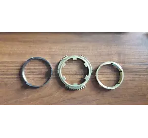 Синхронизатор КПП 1-2 передачи Peugeot Boxer IV (2014-.....) 2.2HDi (3 элемента), 2323E5, FT62426 Синхронизатор КПП 1-2 передачи Peugeot Boxer IV (2014-.....) 2.2HDi (3 элемента), 2323E5, FT62426