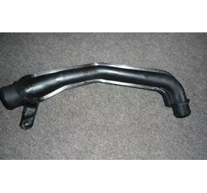 Патрубок интеркуллера нижний Citroen Jumpy (1995-2004) 2.0HDi, 0382P7, 1487510080 Патрубок интеркуллера нижний Citroen Jumpy (1995-2004) 2.0HDi, 0382P7, 1487510080